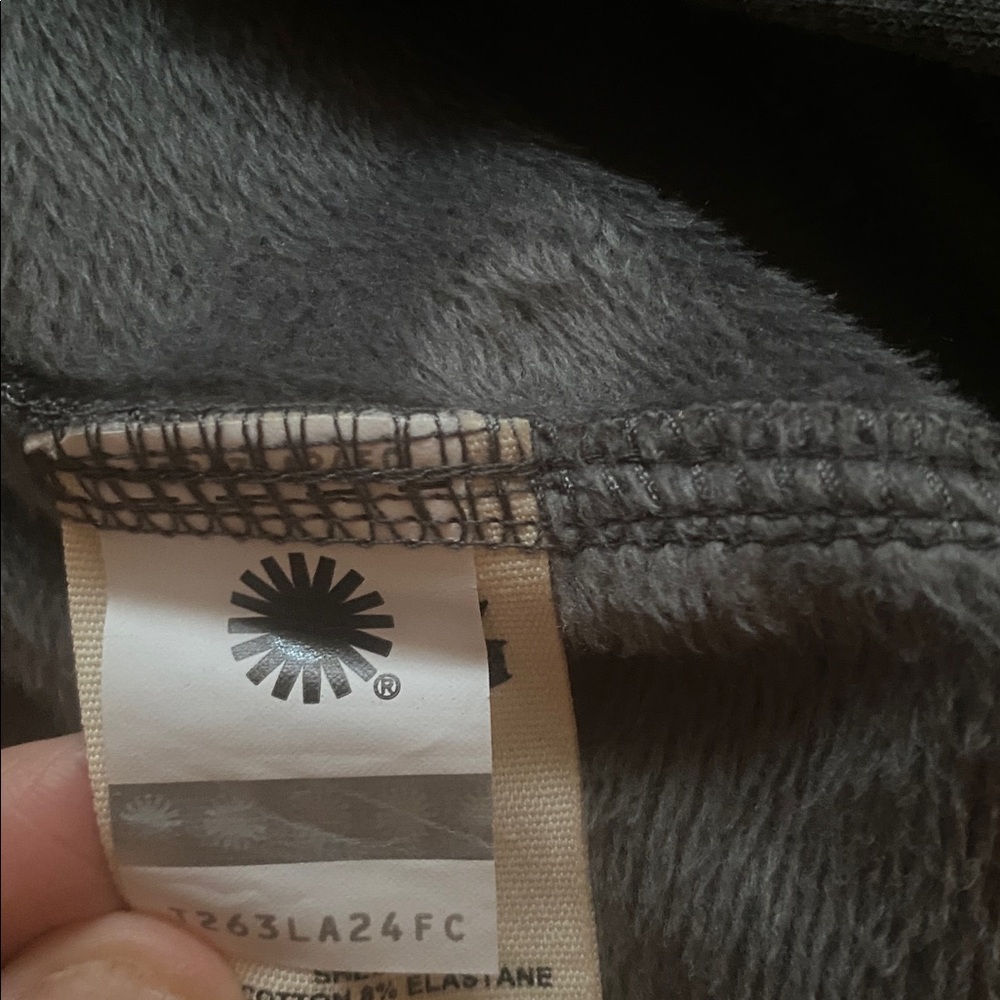 UGG Australian pichot turtleneck poncho XS/Small - Picture 10 of 12
